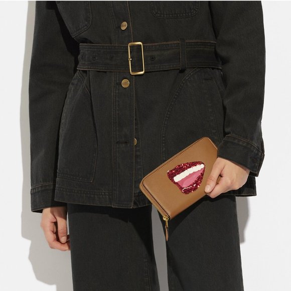 🥰 Coach X Tom Wesselmann Accordion Zip Wallet - Picture 4 of 11